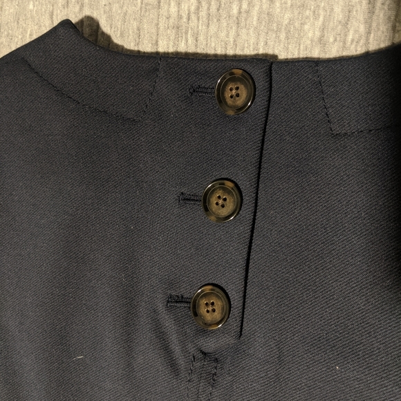 Banana Republic Fit & Flair Dress - Picture 3 of 4